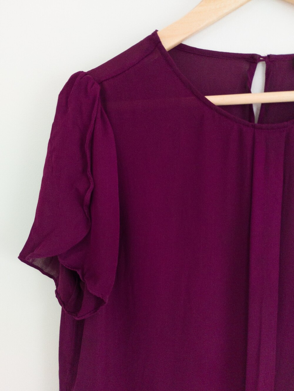 J. Crew Silk Petal Sleeve Top Size 8 Magenta Plum Berry Blouse - Picture 2 of 8